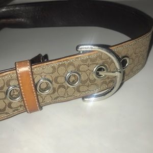 Coach Belt size M